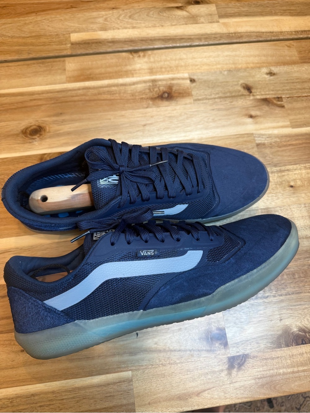 Men’s Vans AVE 2.0 skate/everyday sneaker